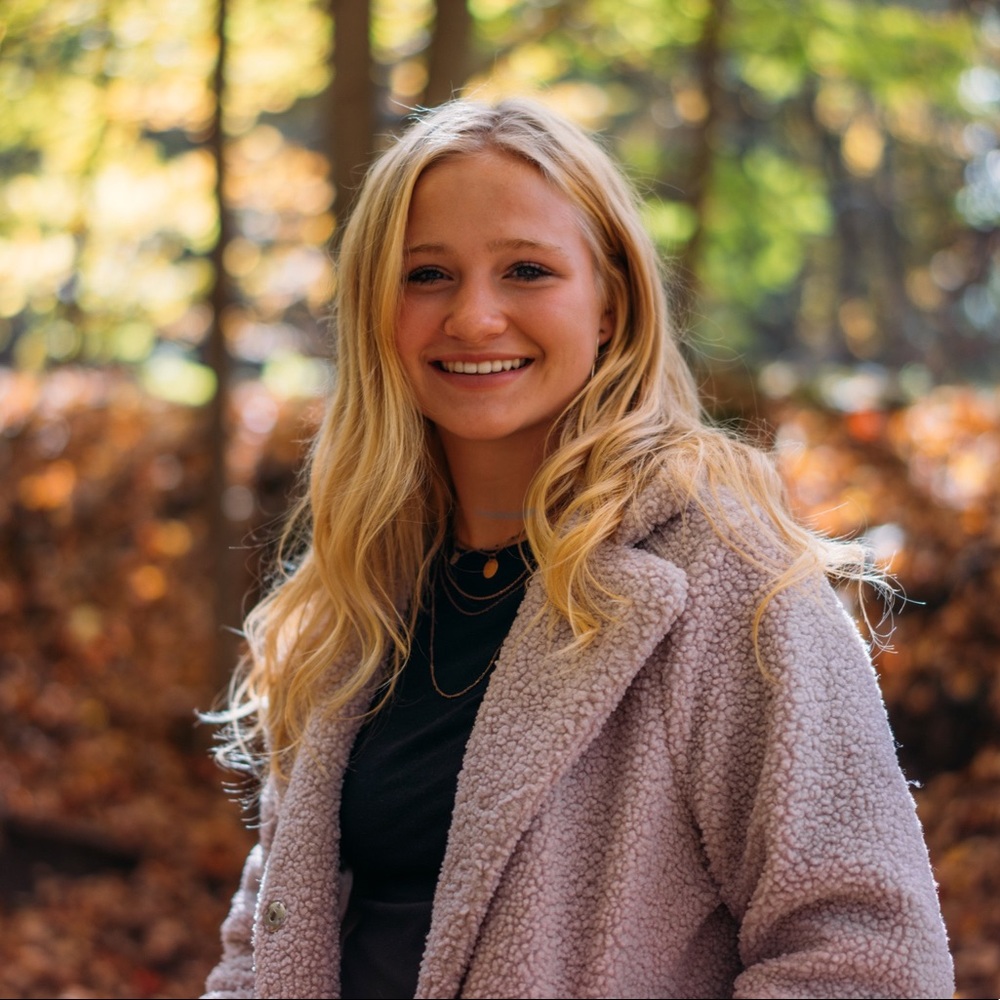 Meet your Posher, Addie